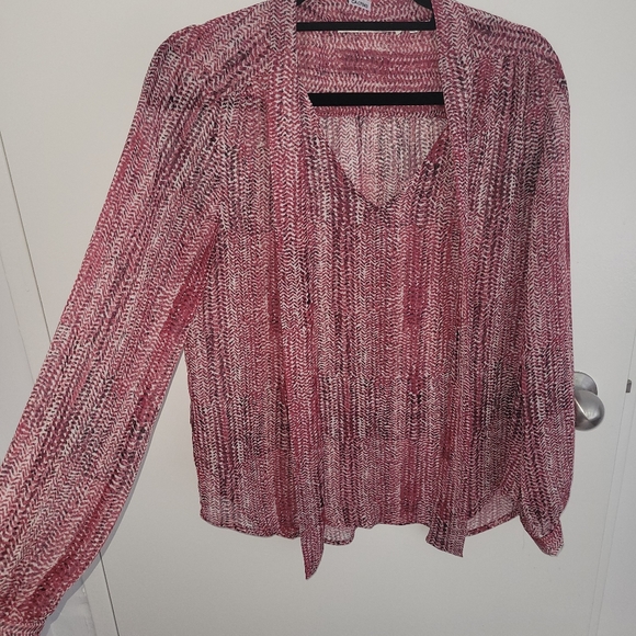 NWOT Lightweight Blouse w/ Necktie - Picture 1 of 2